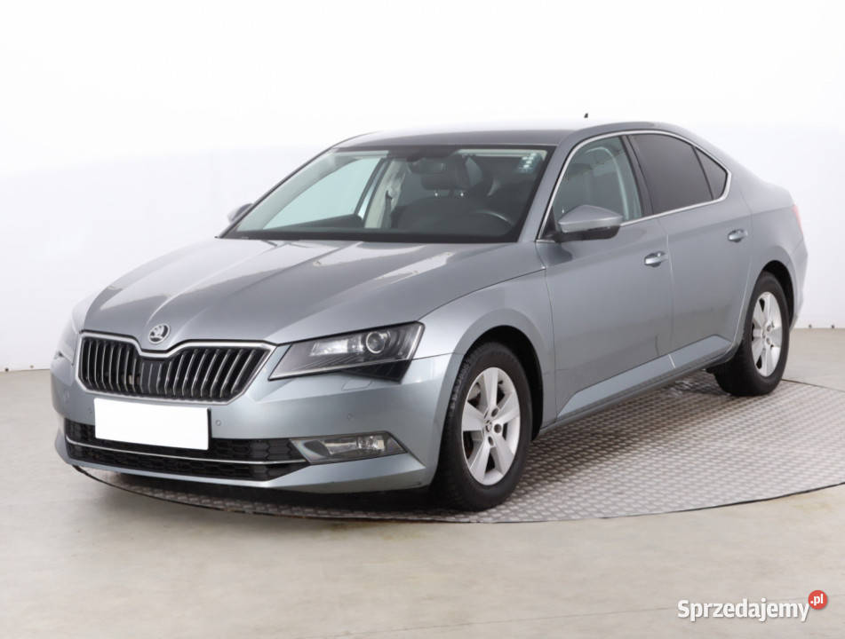 Skoda Superb 18 TSI czujnik zmierzchu sprzedam
