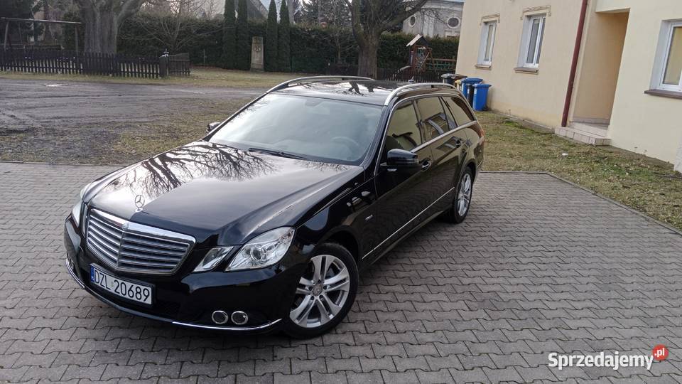 MERCEDES W212 18 BENZYNA 183 ELEGANCE automatyczna Klasa E Złotoryja