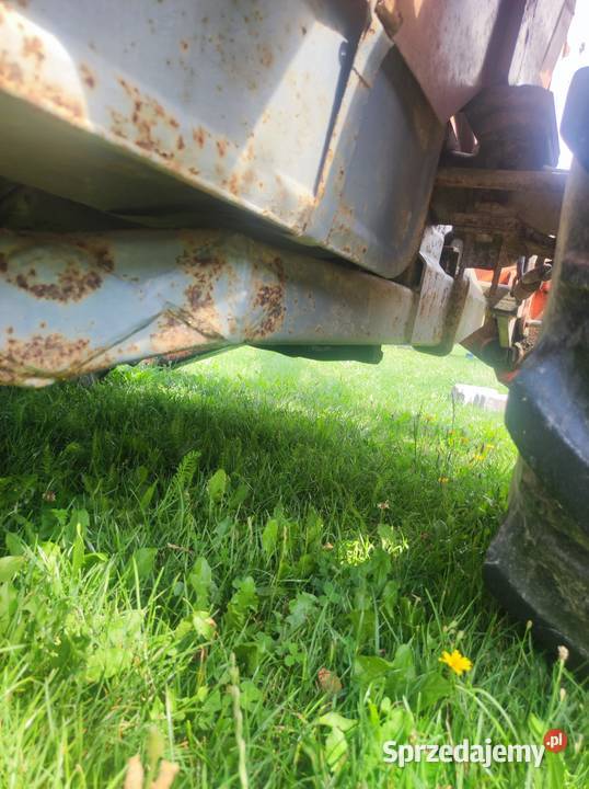 Koparka zawieszana Haka 2100 do ciągnika Radom