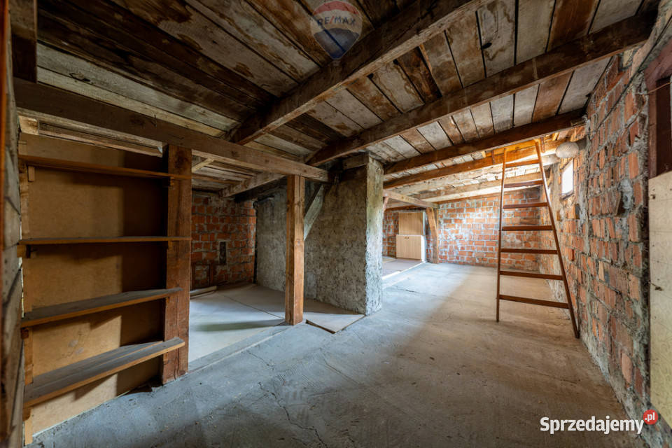 Pyry Leśne Dom z potencjałem inwestycyjnym 551m2 Warszawa