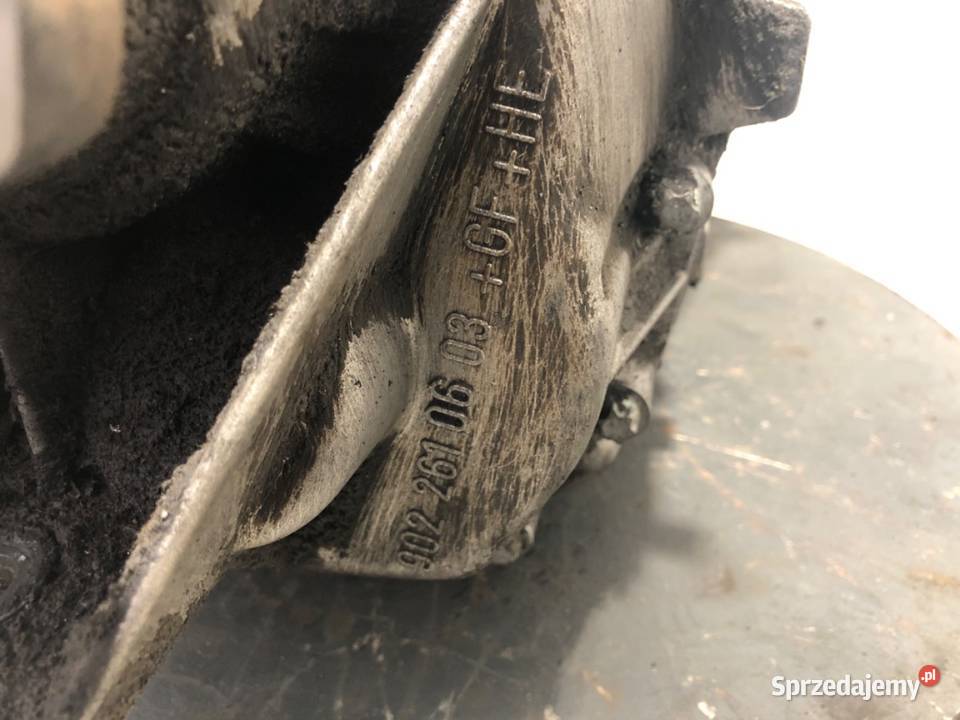 SKRZYNIA BIEGÓW VW LT 28 35 G285 28 131 9606 osobowe podkarpackie