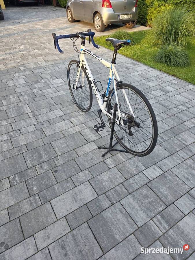 Sprzedam rower Kross VENTO 10 Brzozów sprzedam