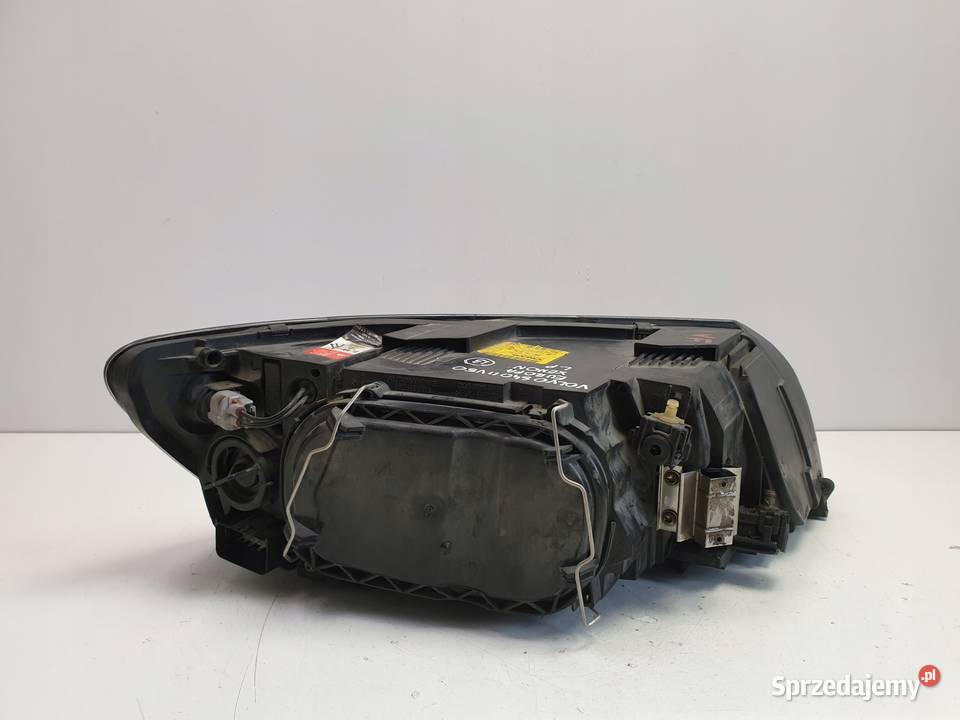 LAMPA LEWA Volvo S40 V50 XENON PRZEDNIA lewy Rudka
