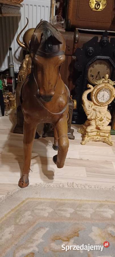 W POZNANIU KUP SKORZANEGO PRLOWSKIEGO KONIA Figurki i rzeźby Środa Wielkopolska
