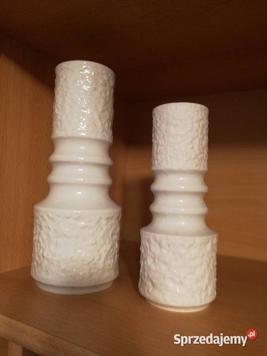 Dwa flakony porcelanowe  komplet