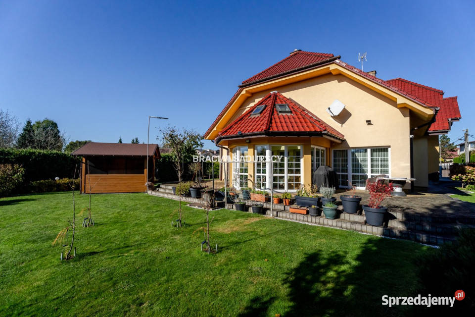 Sprzedam dom 400m2 Kraków Kameliowa małopolskie