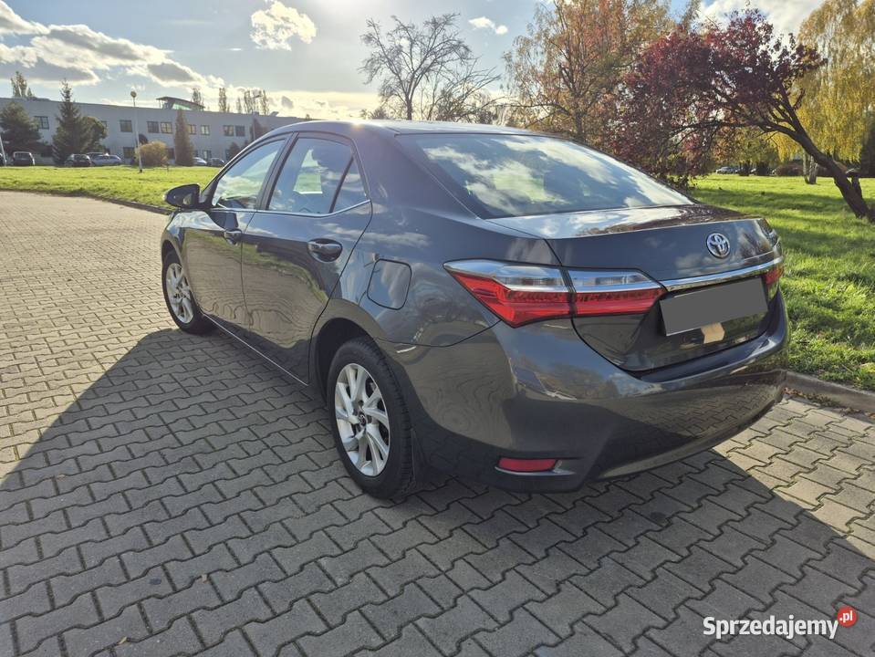 Toyota Corolla Toyota Corolla 16 VVTi Sedan Radom