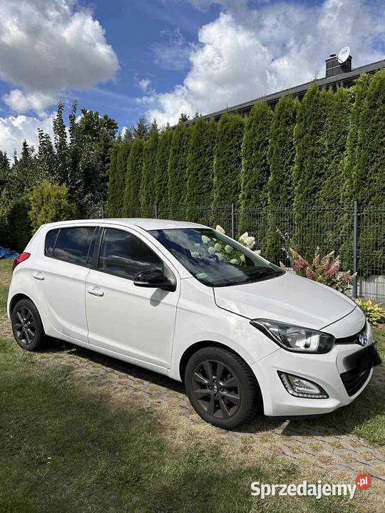 Hyundai i20 2014 12 85 Lipniak