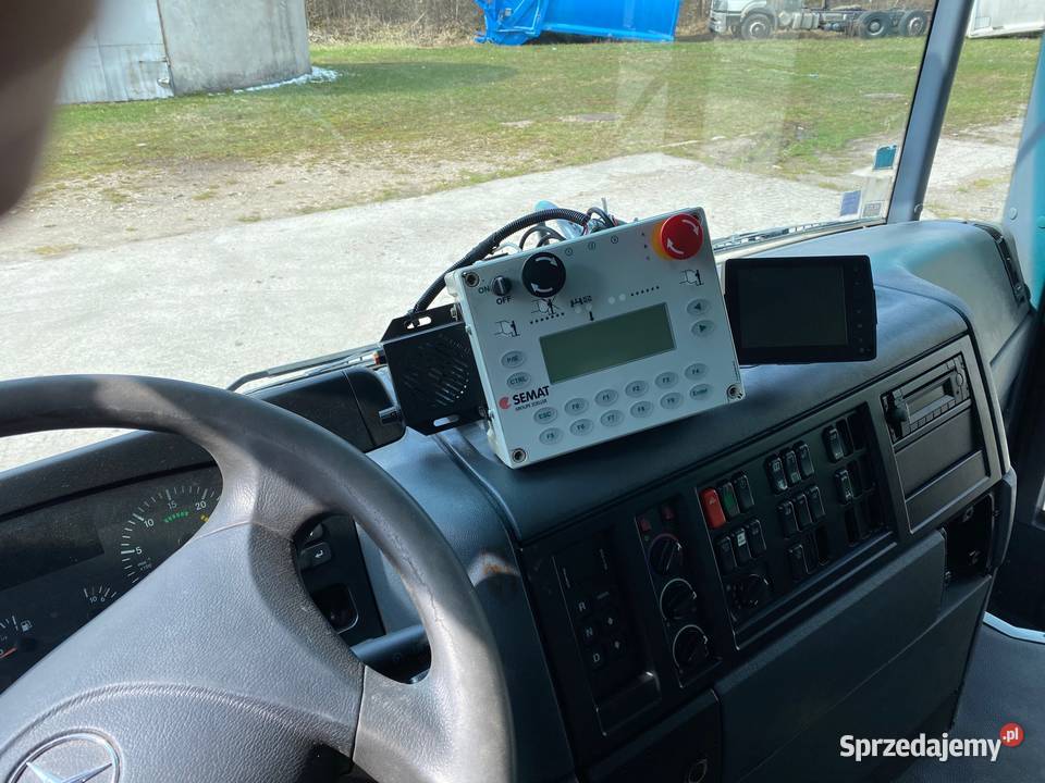 Econic 2633 śmieciarka Semat 22m3 EURO 5 Samochody ciężarowe świętokrzyskie