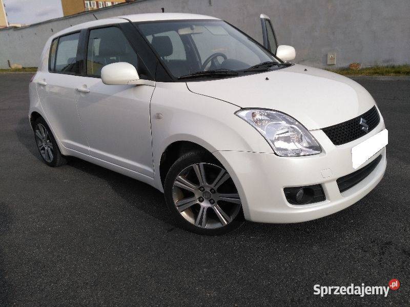 Suzuki Swift kolor PERŁA navigacja DVD klimatyzacja Tarnów
