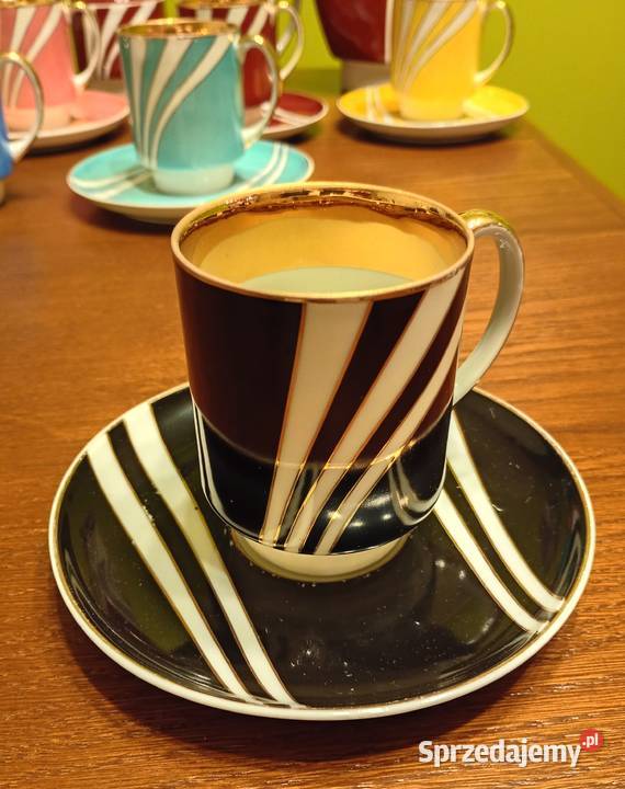 Serwis do kawy Krokus proj Wincenty Potacki Porcelana i szkło Kielce