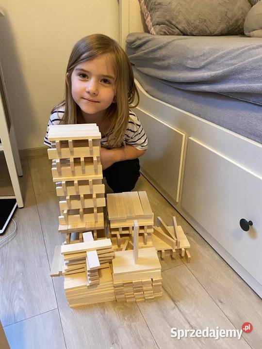 PLATFORMA Z MATERIAŁAMI DO ZABAWY KLOCKI LINDEN