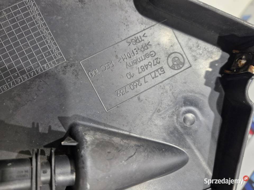 7260739 BMW F30 F31 TRÓJKĄT OSŁONA NADKOLA LEWY