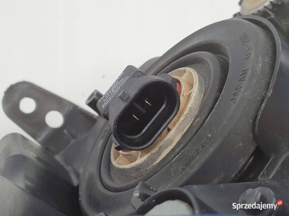 LAMPA LEWA Lexus CT 200 H CT200 CT200H PRZEDNIA Rudka