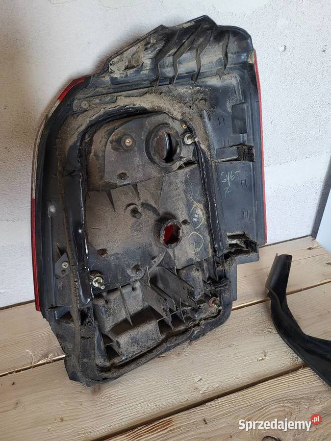 Lampa tył lewa subaru forester sf lift fl Pułtusk