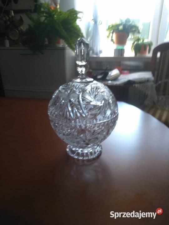 Kryształy z czasów PRLu nowe Rzeszów