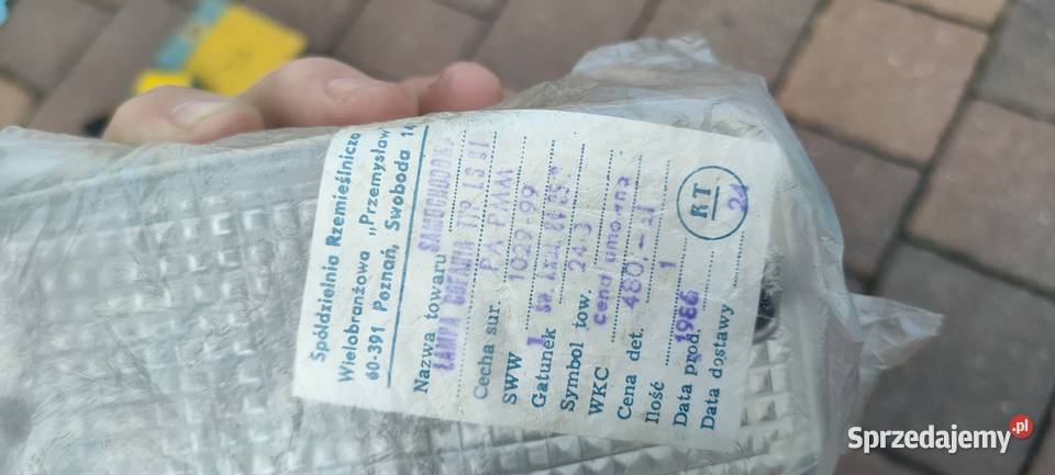 Maluch Fiat 126p Lampa NOWA TYLNA ORYGINALNA Wygiełzów