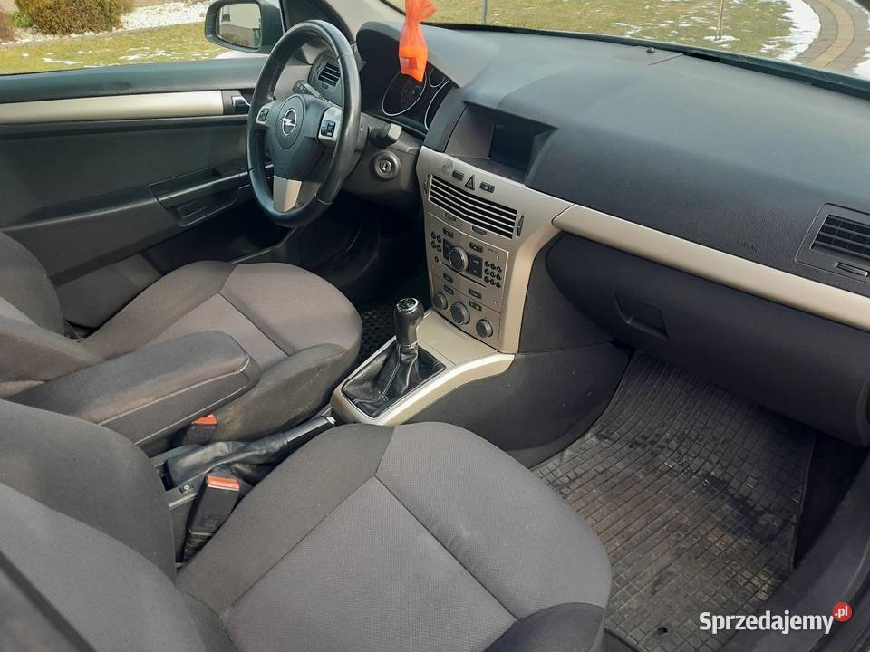 Opel Astra 14 Benzyna z gazem Stan Rok produkcji 2008 Astra śląskie Hutki