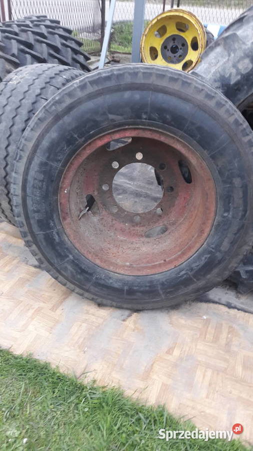 Koło zapasowe do przyczepy 825 R20