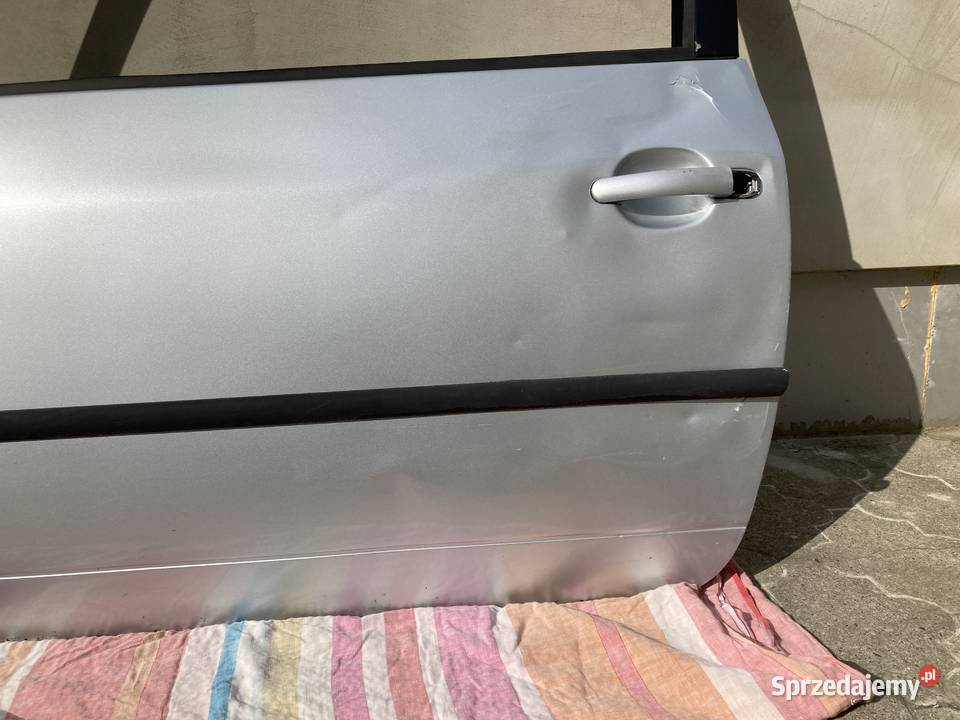 Drzwi lewe Volkswagen Lupo Kod lakieru LA7W Motoryzacja