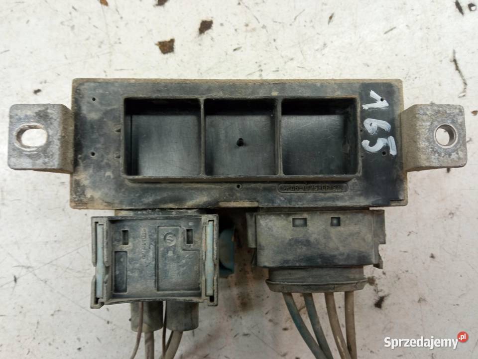 PRZEKAŹNIK ŚWIEC ŻAROWYCH 8200558438 Renault sprzedam