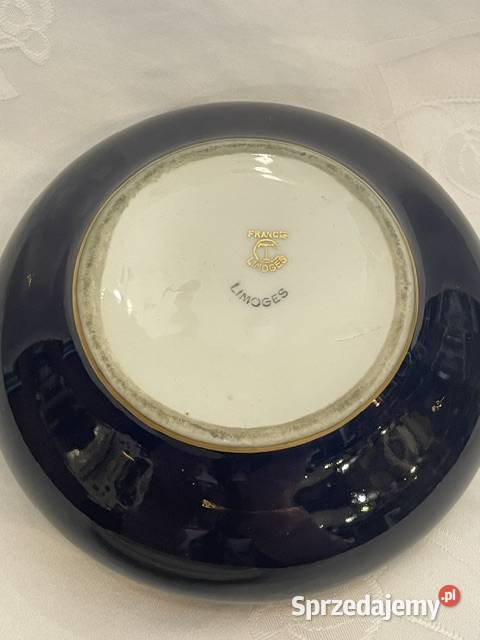 Porcelanowe puzderko Limoges