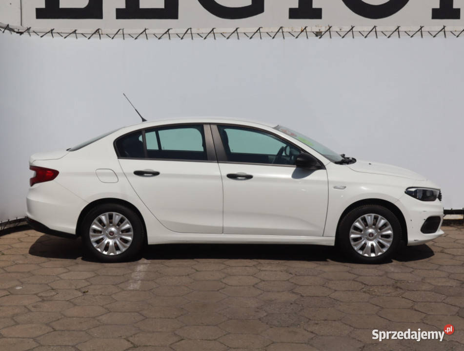 Fiat Tipo 14 16V Rok produkcji 2020 łódzkie Łódź
