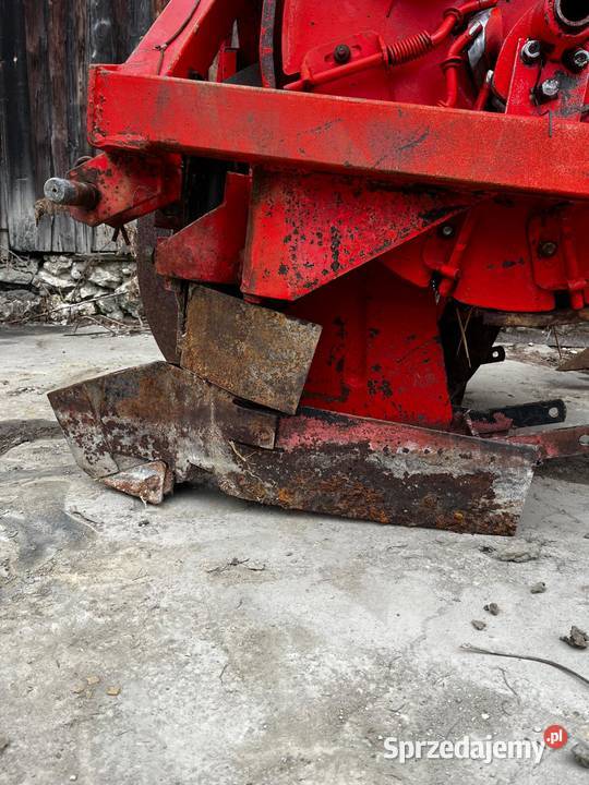 Sadzarka do ziemniaków dwurzędowa Czeska AGROZET Siewniki i sadzarki Pilica