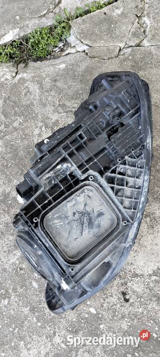 MERCEDES AKLASA W177 177 Lampa Lewa Uszkodzona Lampy przednie Poświętne