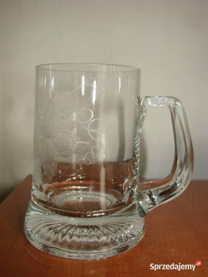 szklany kufel