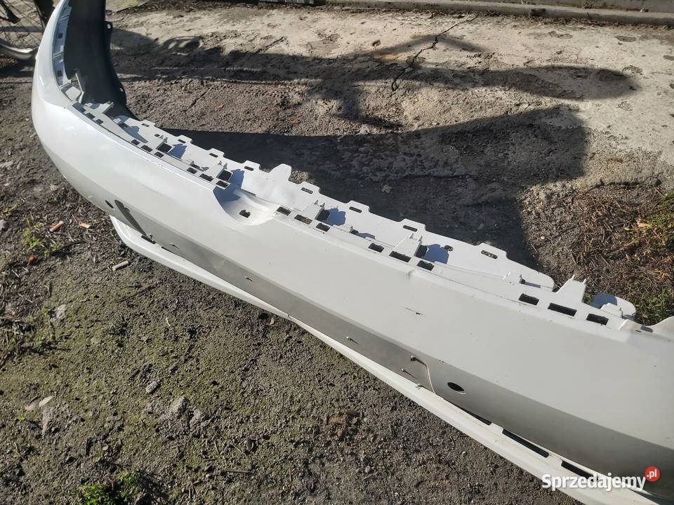 GOLF 7 VII PRZEDLIFT 5G0 4xPDCSPR ZDERZAK PRZÓD osobowe wielkopolskie Złotów