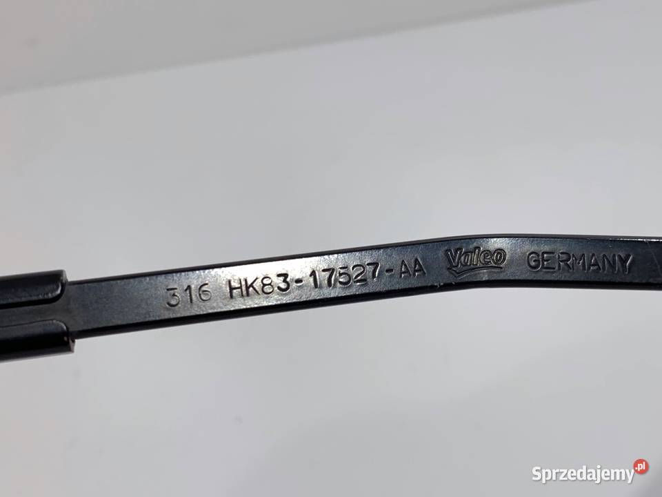 RAMIĘ WYCIERACZKI LEWY PRZÓD JAGUAR FPACE osobowe sprzedam