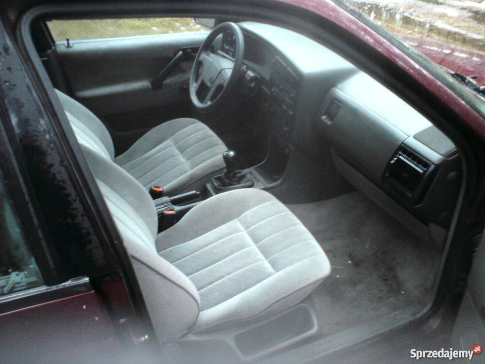 Passat B3 Kombi 19 TD 1992r HAK sprawny Rok produkcji 1992 Passat podlaskie sprzedam