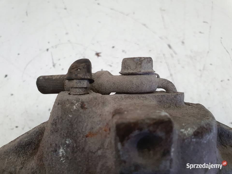 Toyota Corolla XII E21 PRZEDNI ZACISK HAMULCOWY Rudka sprzedam