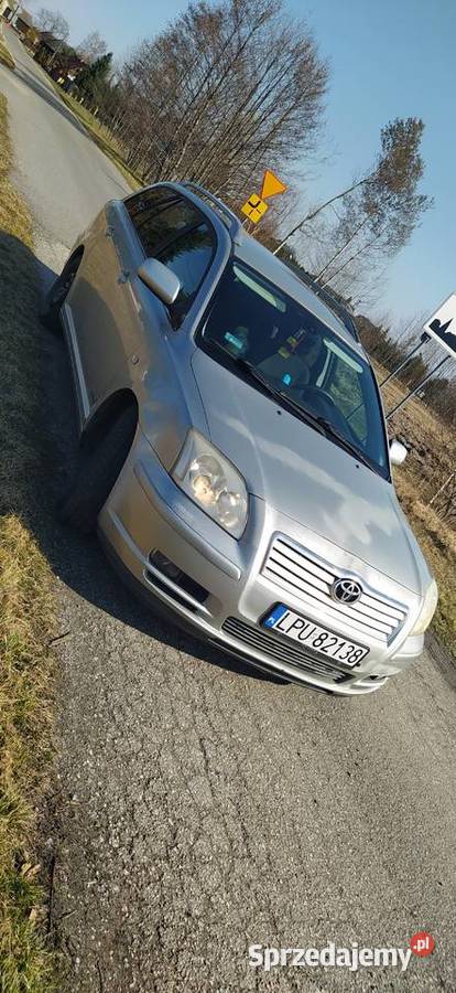 Toyota Avensis t25 18 LPG hak Kozienice