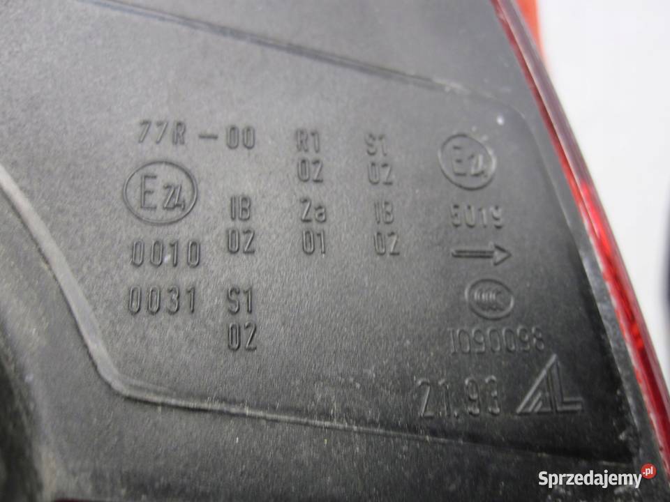 AUDI A3 SPORTBACK I 8PA 09r lampa prawa tył Kielce