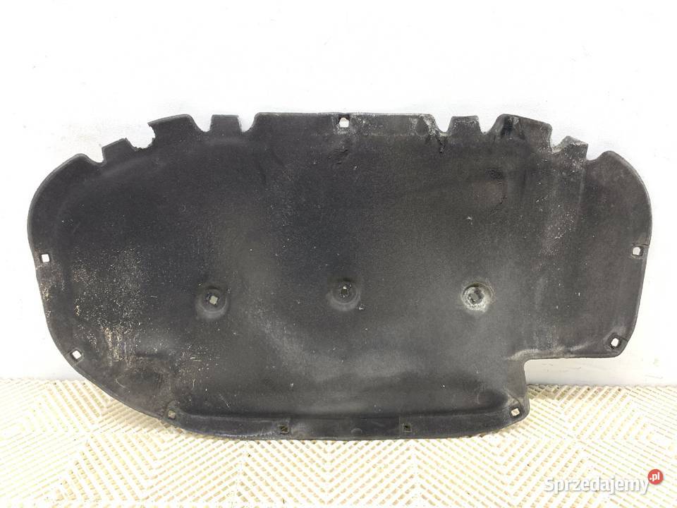 WYGŁUSZENIE MASKI VW GOLF VII Hatchback