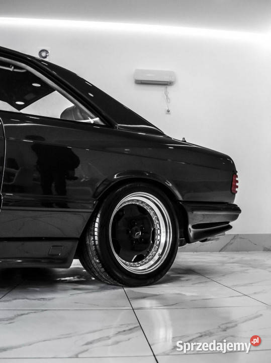 Mercedes W126 SEC 560 V8 AMG Recaro BBS Zabytek Strobice