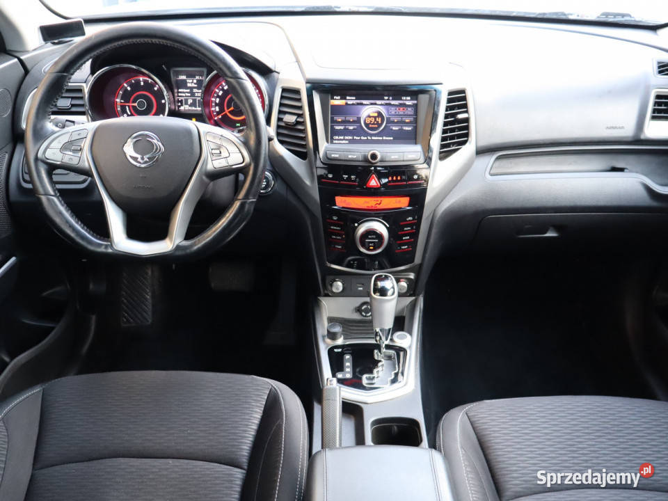 SsangYong Tivoli 16 eXDi światła do jazdy dziennej Katowice