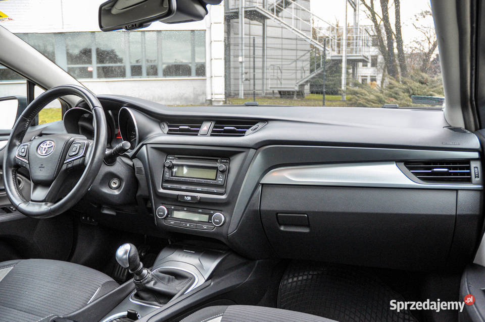 Toyota Avensis 20d Lift 2016 r diesel Avensis Wrocław