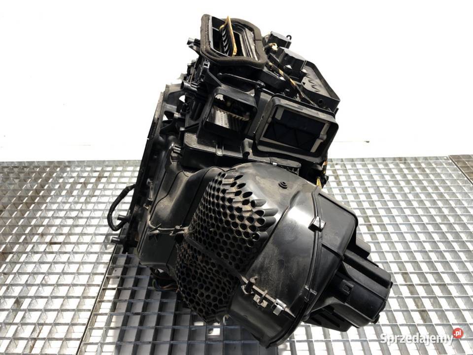 NAGRZEWNICA KOMBAJN VOLVO FH II 84164535