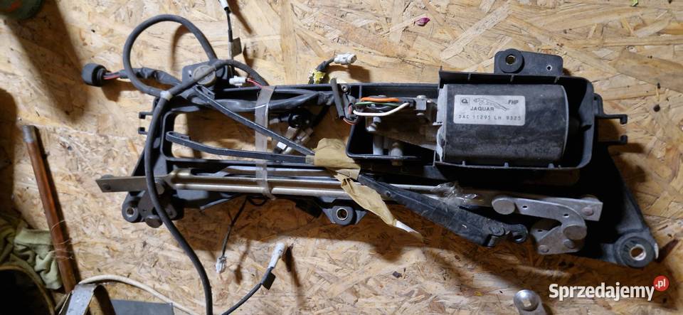 Jaguar XJS silnik mechanizm wycieraczek LHD Słupca