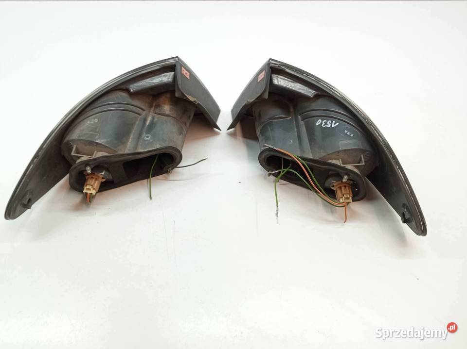 LAMPA TYŁ KOMPLET KOMBI Mazda 6 I 20022008