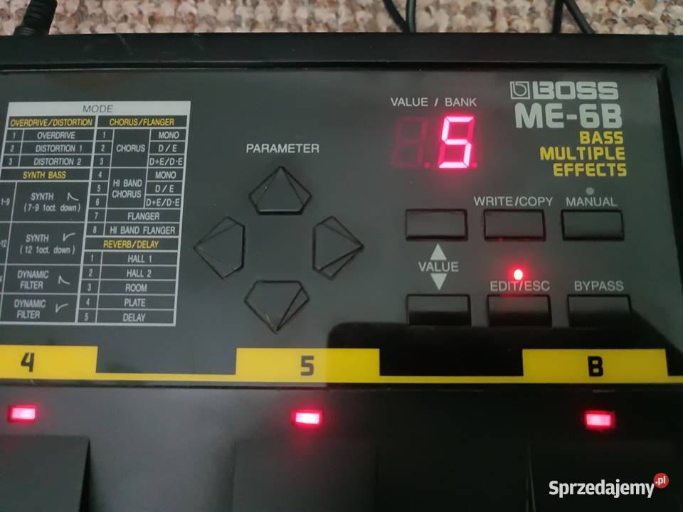 Multiefekt do gitary basowej Boss ME6B basowa sprzedam