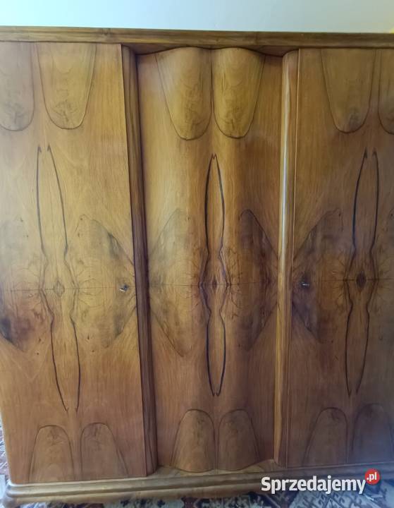 Szafa drewniana vintage stara porządna pomoc z Łódź sprzedam