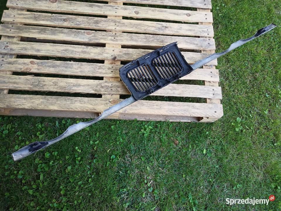 BMW E34 grill atrapa przednia nerki przedlift osobowe Atrapy