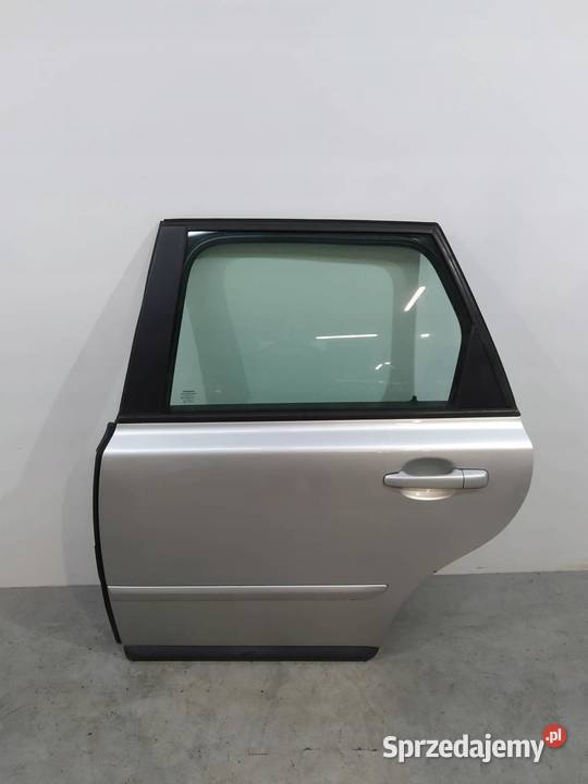 DRZWI LEWE TYŁ KOMBI 42626 Volvo V50 I 20042012 świętokrzyskie