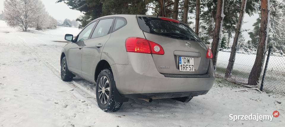 Śliczny Nissan Rogue 4x4 automat Rogue