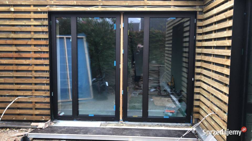 Okna aluminiowe Schco z ukrytym skrzydłem AWS Nowy Sącz