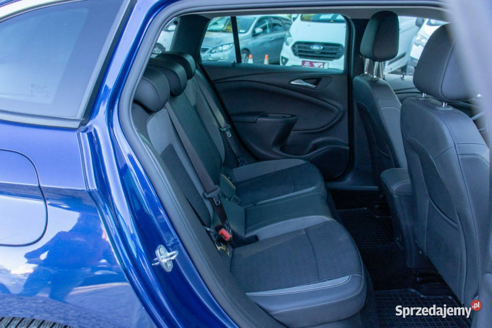 Opel Astra Sports Tourer Salon Bezwypadkowy K Kombi Warszawa